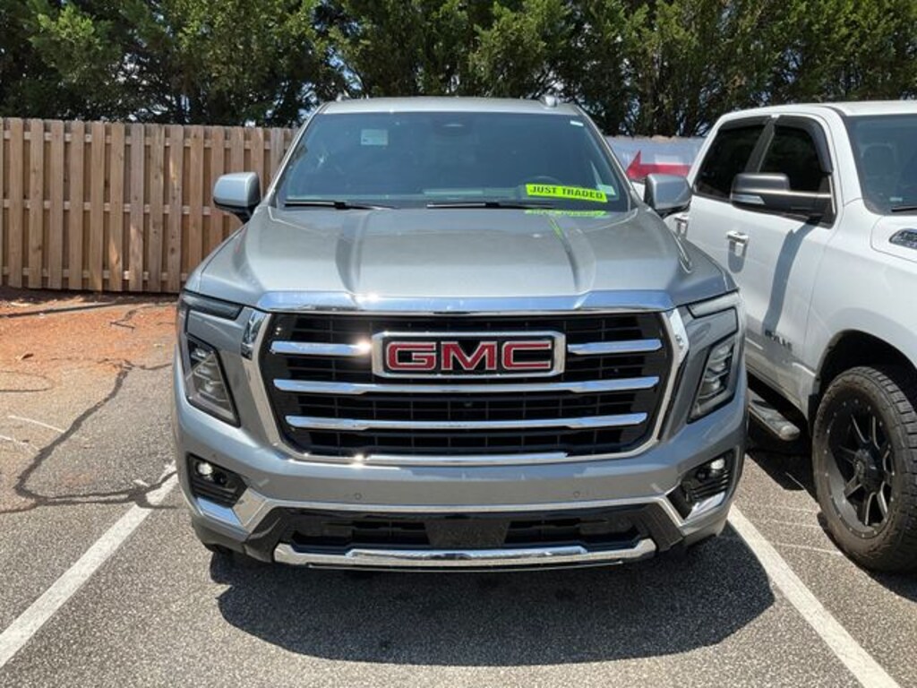 Used 2025 GMC Yukon Elevation SUV