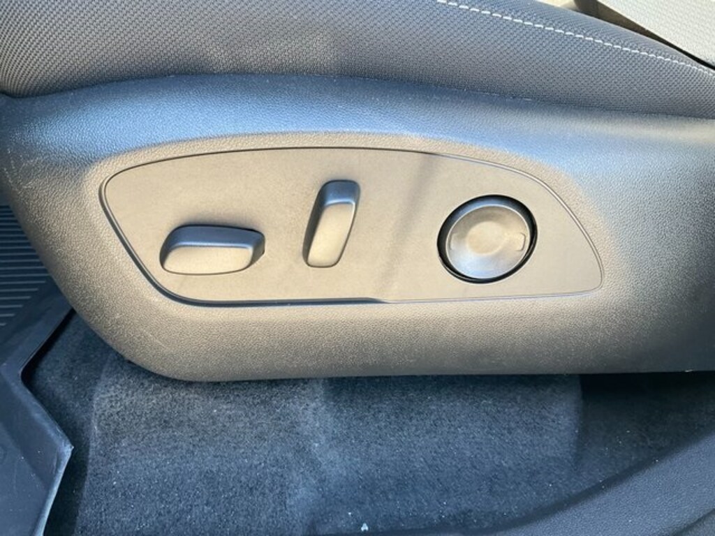 New 2026 Chevrolet Traverse LT SUV