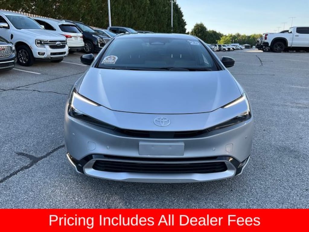 Used 2025 Toyota Prius Plug-In Hybrid XSE Hatchback