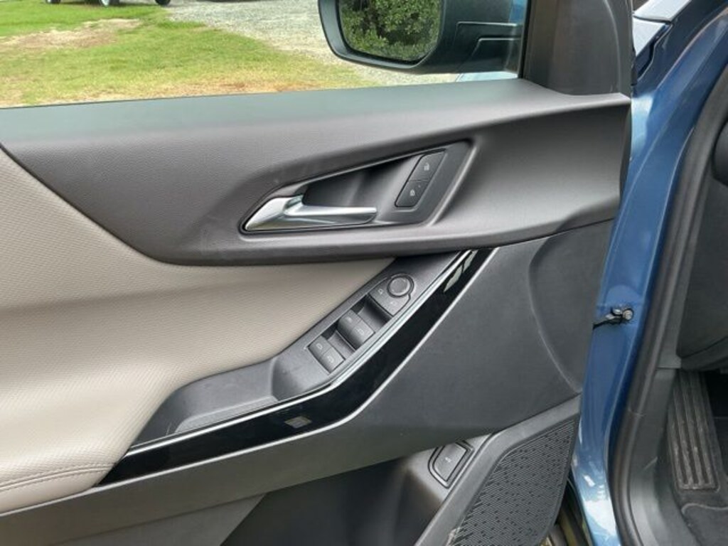 New 2027 Chevrolet Equinox LT SUV