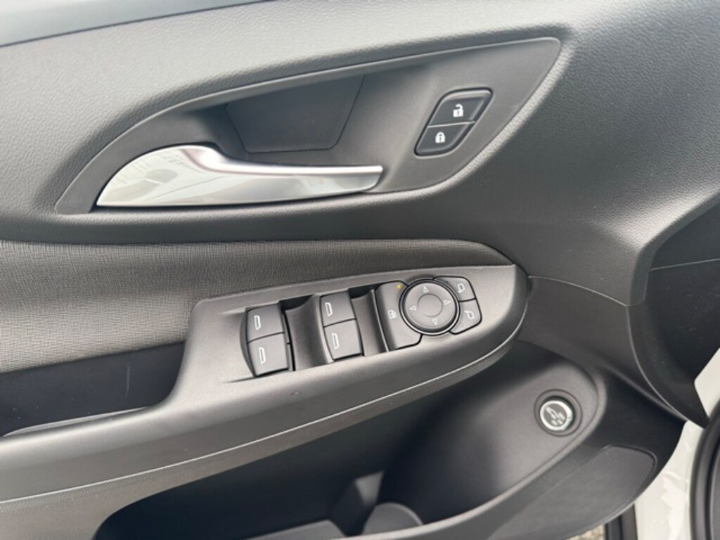 New 2026 Buick Envista Preferred SUV