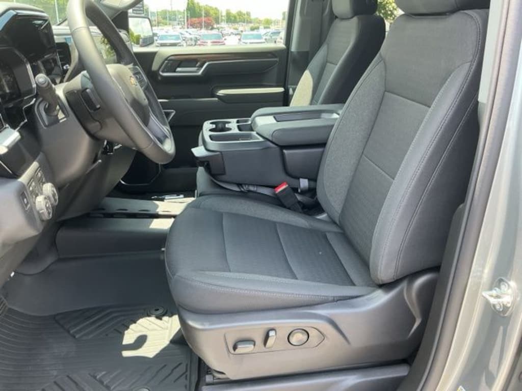 New 2026 Chevrolet Silverado 1500 LT Truck