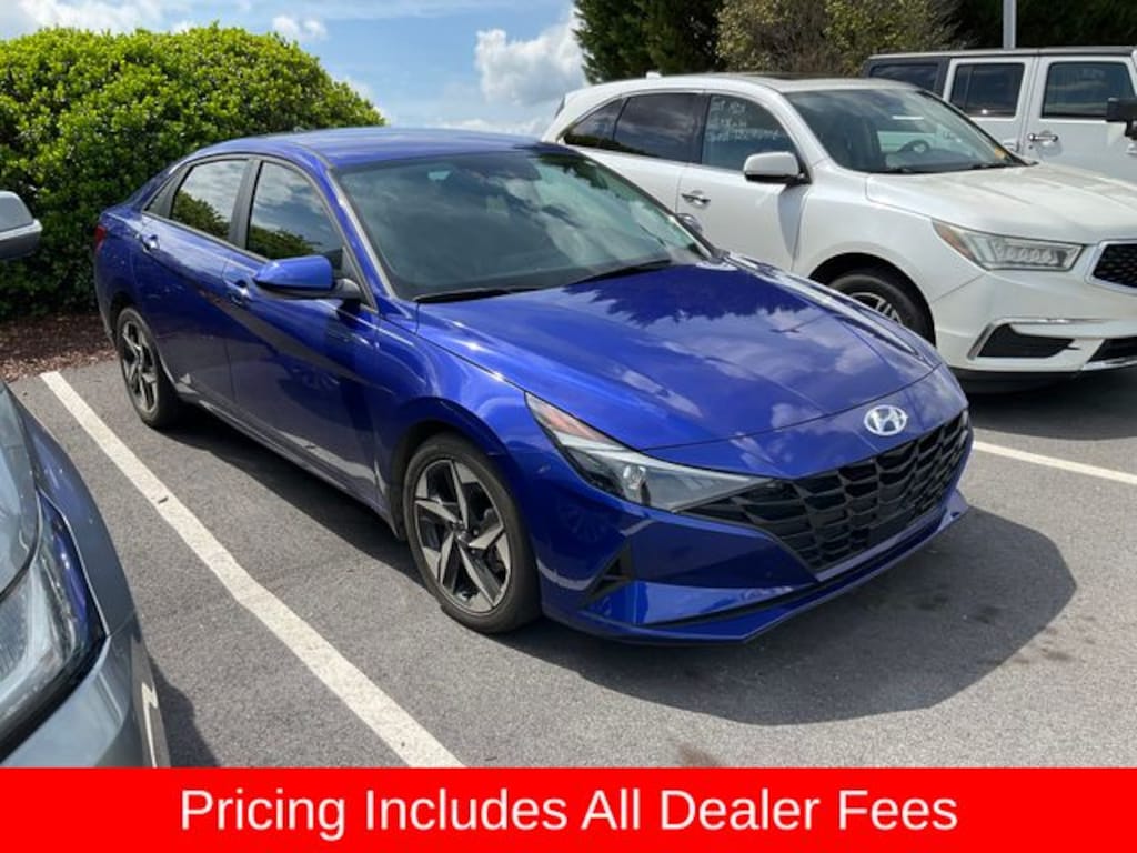 Used 2023 Hyundai Elantra SEL Sedan