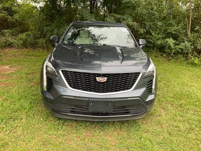2019 Cadillac XT4 Sport photo 2