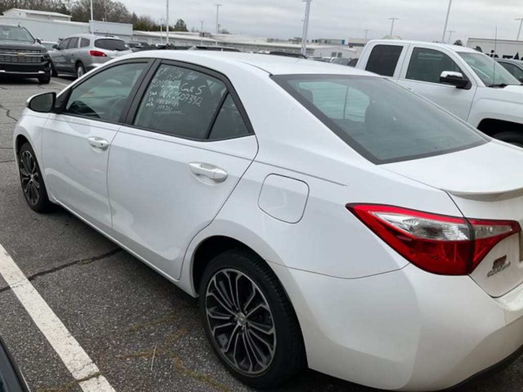Used 2016 Toyota Corolla L Sedan