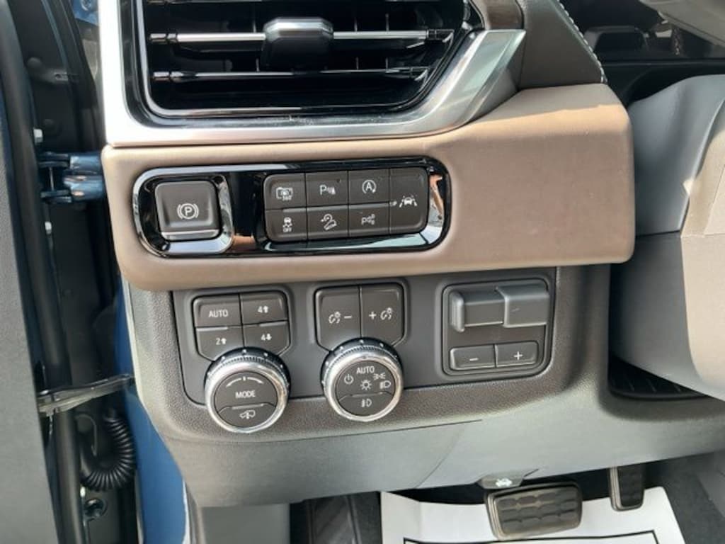 New 2026 GMC Yukon XL Denali Ultimate SUV