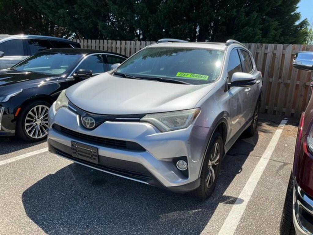 Used 2018 Toyota RAV4 XLE SUV