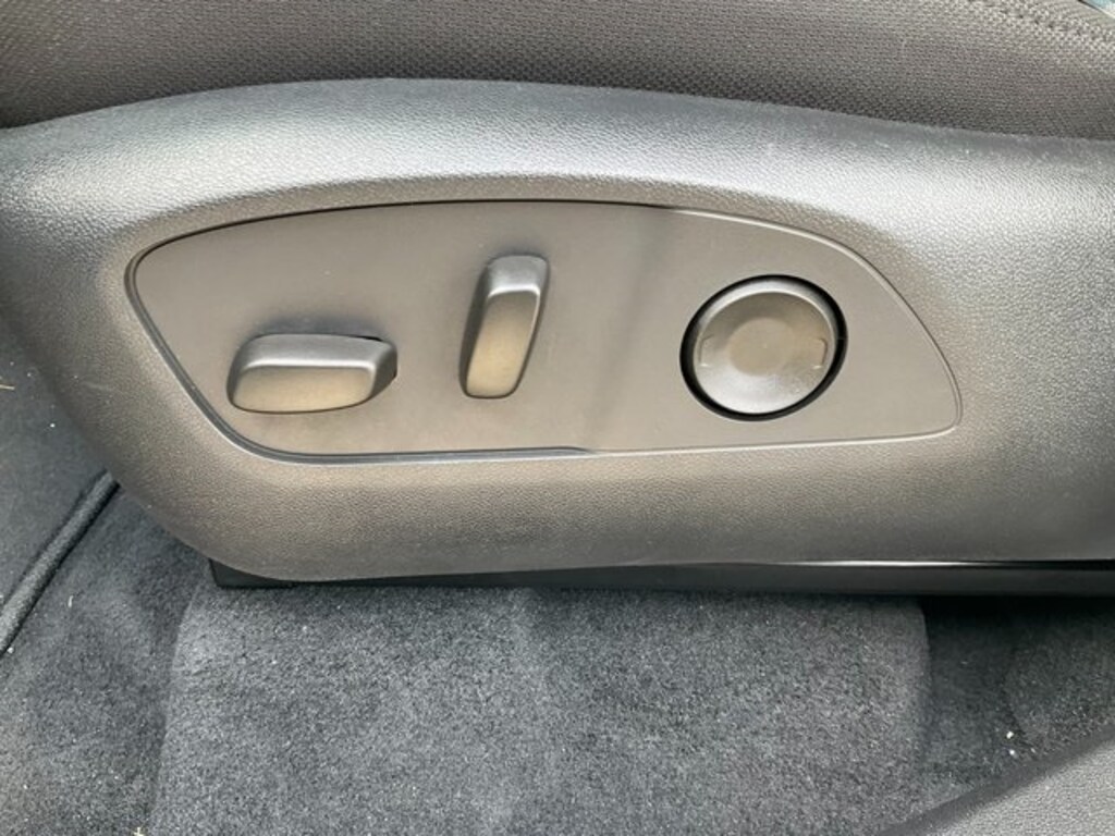 New 2025 GMC Acadia Elevation SUV