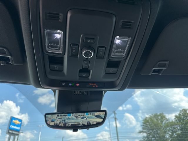 2025 Chevrolet Tahoe Premier - Photo 14