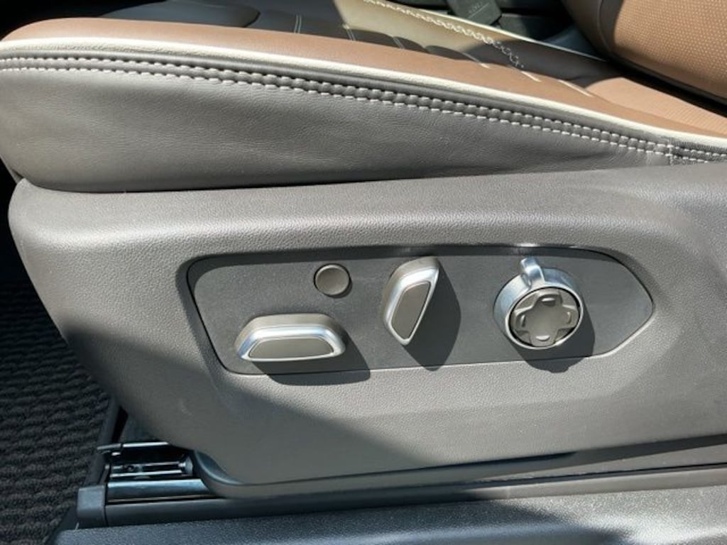 New 2026 GMC Yukon Denali Ultimate SUV