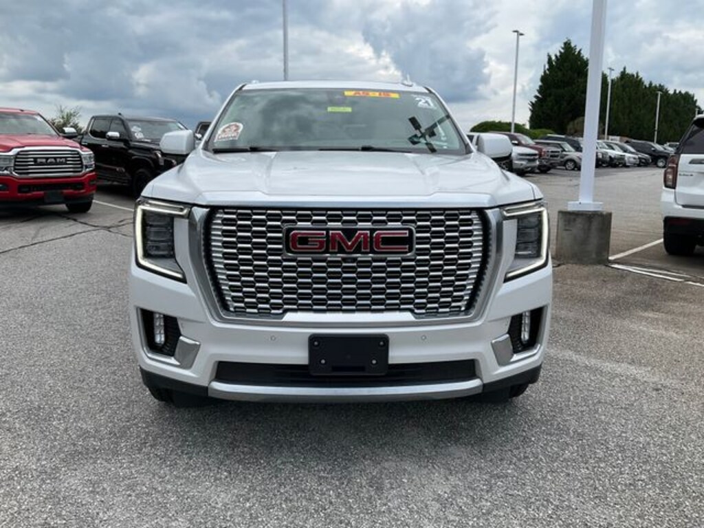 Used 2021 GMC Yukon XL Denali SUV