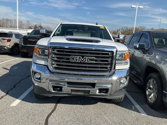 2018 Gmc Sierra 2500 HD SLT photo 2