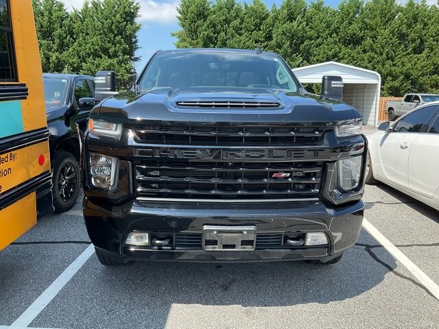 2021 Chevrolet Silverado 2500HD LTZ photo 2