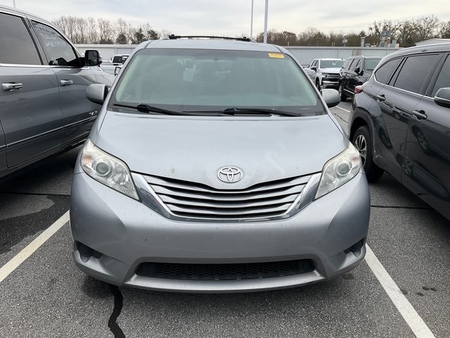 Used 2016 Toyota Sienna LE with VIN 5TDKK3DCXGS711138 for sale in Greer, SC