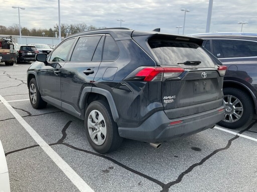 Used 2019 Toyota RAV4 LE SUV
