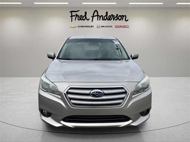 2016 Subaru Legacy 2.5i photo 2