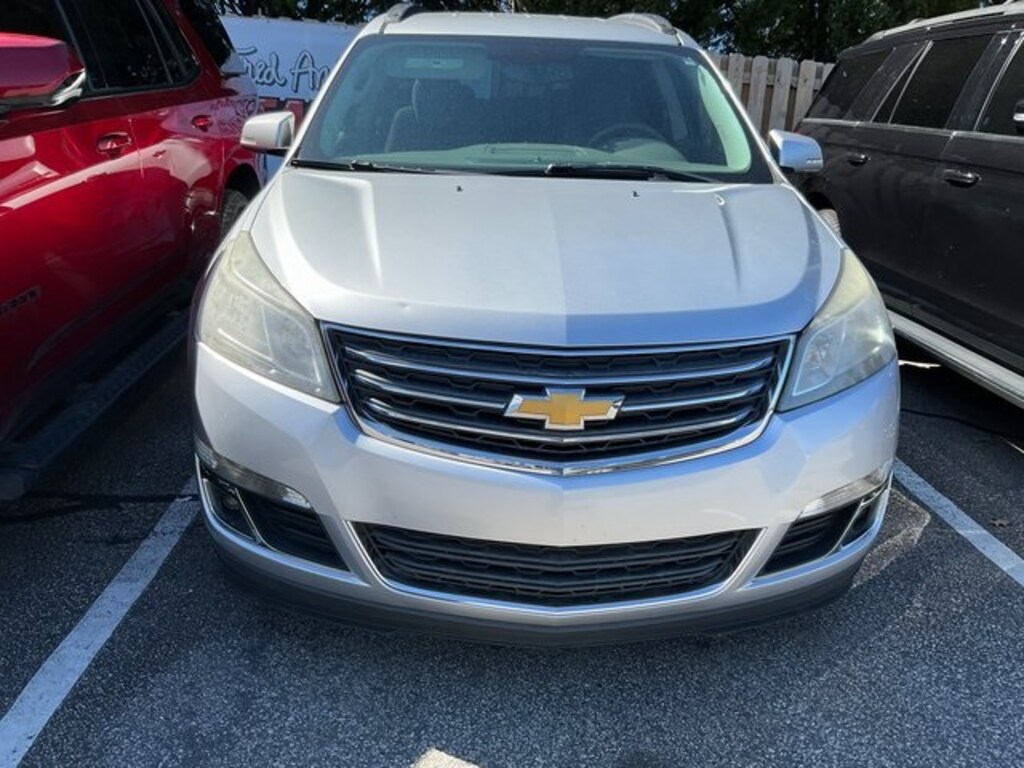 Used 2015 Chevrolet Traverse 2LT SUV
