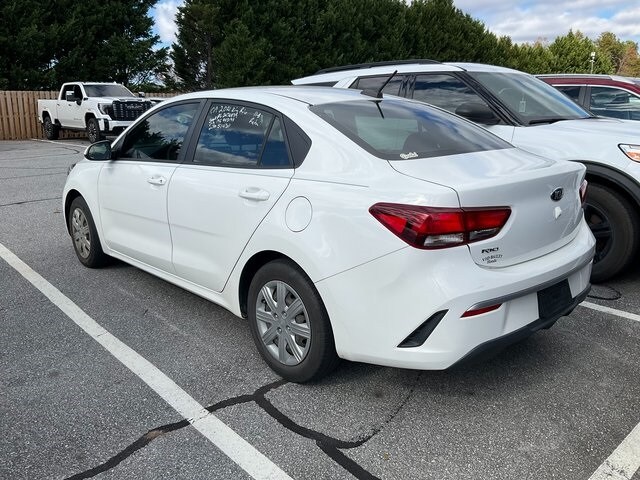2021 Kia Rio LX photo 4