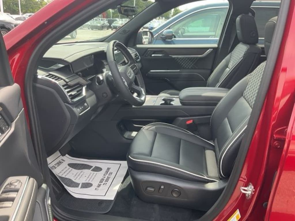 New 2026 GMC Acadia Denali SUV