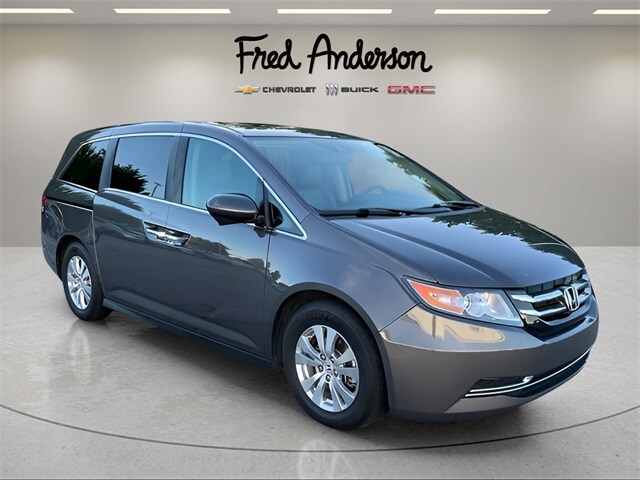 2016 Honda Odyssey EX-L photo 3