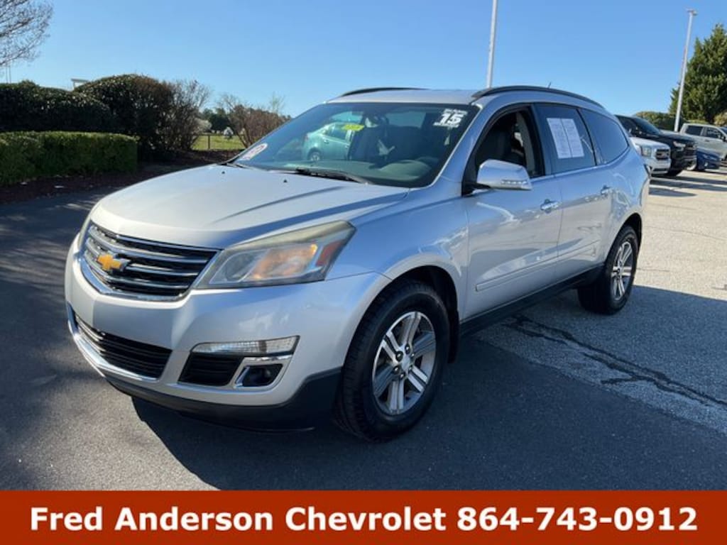 Used 2015 Chevrolet Traverse 2LT SUV