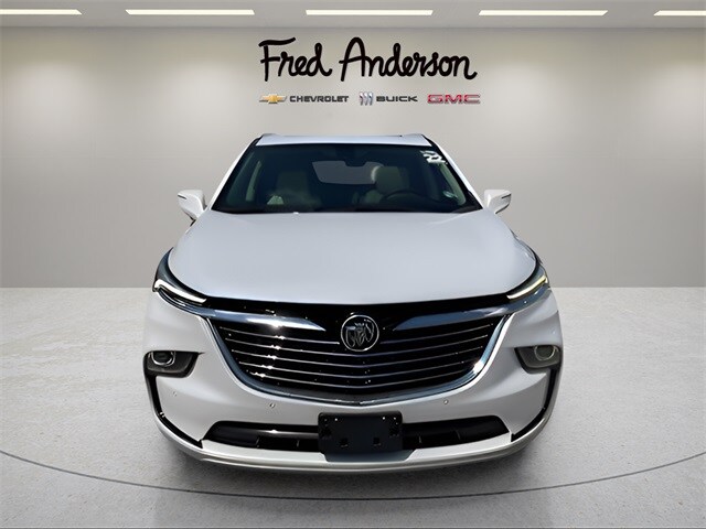 2022 Buick Enclave Premium photo 2