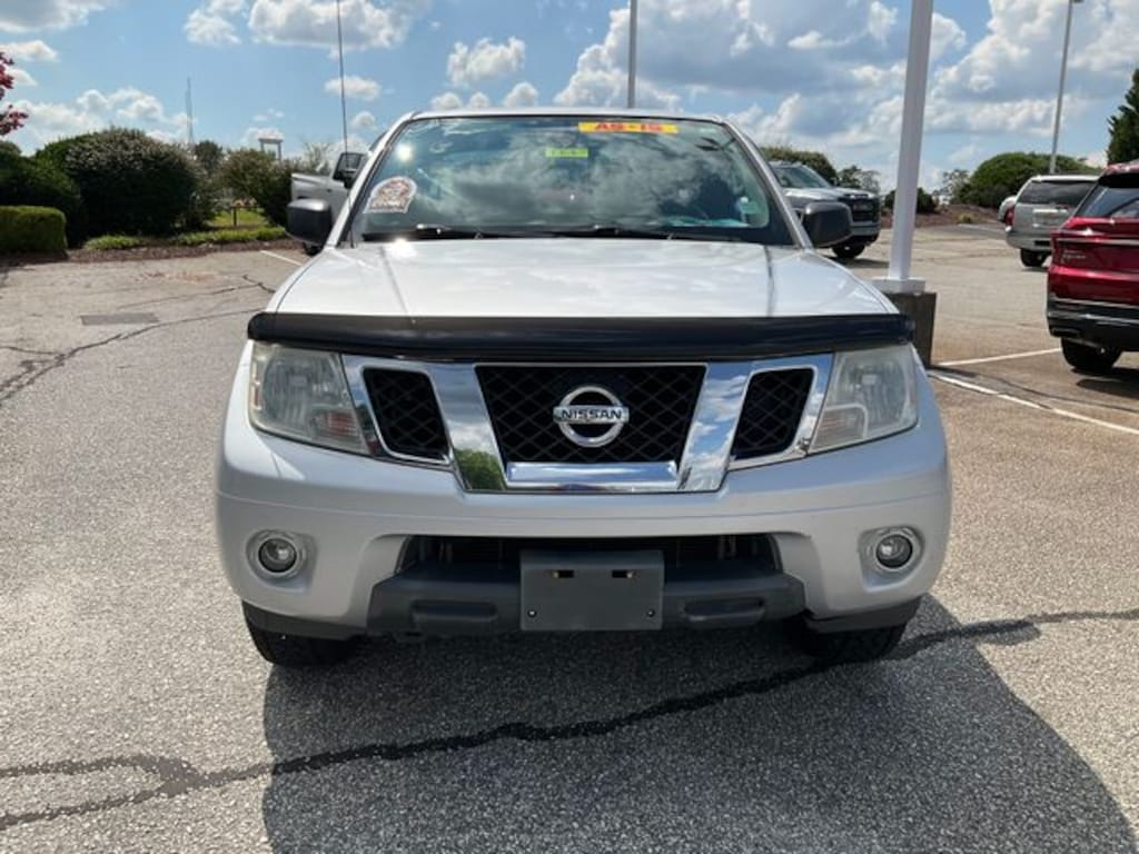 Used 2012 Nissan Frontier SV Truck
