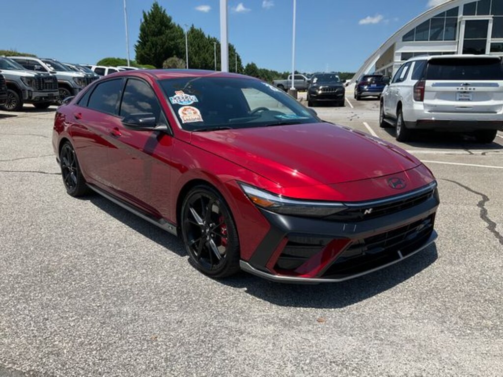 Used 2025 Hyundai Elantra N Base Sedan