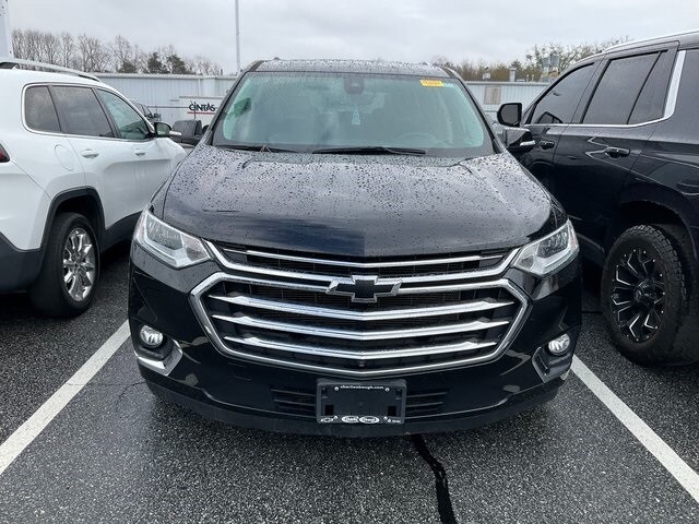 2021 Chevrolet Traverse High Country photo 2