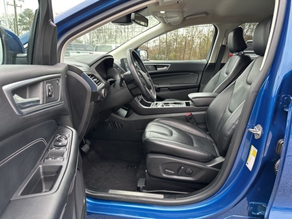 Used 2022 Ford Edge Titanium SUV