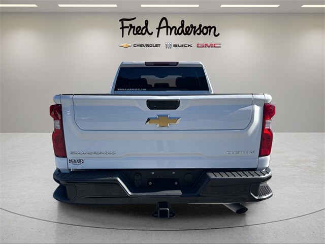 2024 Chevrolet Silverado 2500HD Custom photo 3