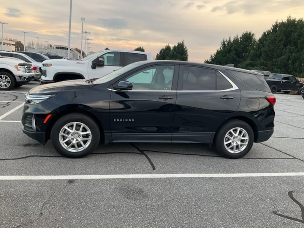 Used 2024 Chevrolet Equinox LT SUV