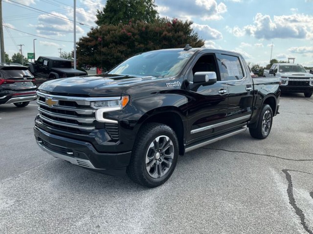 Used 2025 Chevrolet Silverado 1500 High Country Truck