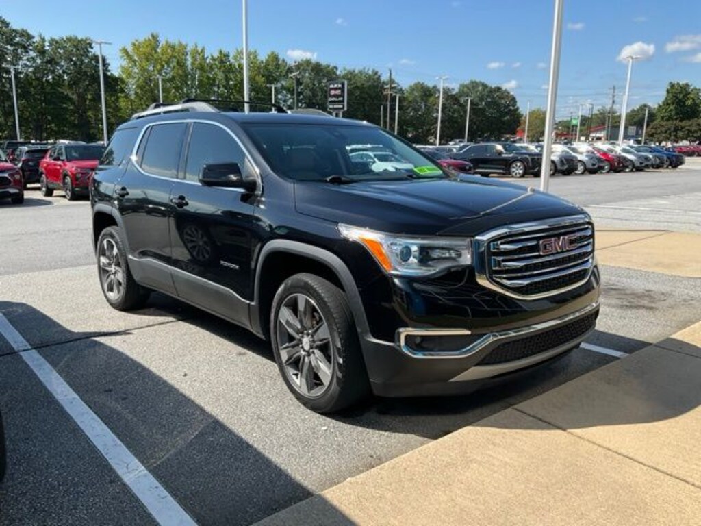 Used 2017 GMC Acadia SLT-2 SUV