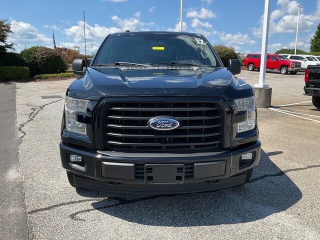 2017 Ford F-150 XL photo 2