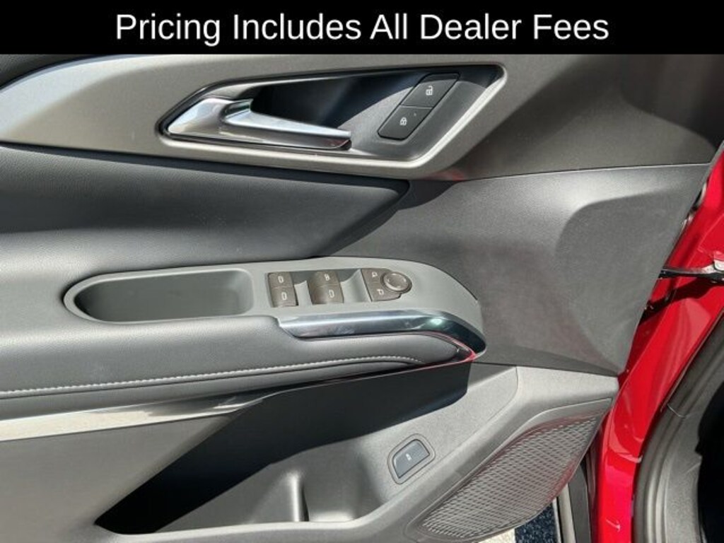 Used 2026 Chevrolet Traverse LT SUV