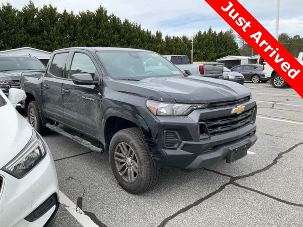 Used 2024 Chevrolet Colorado LT Truck