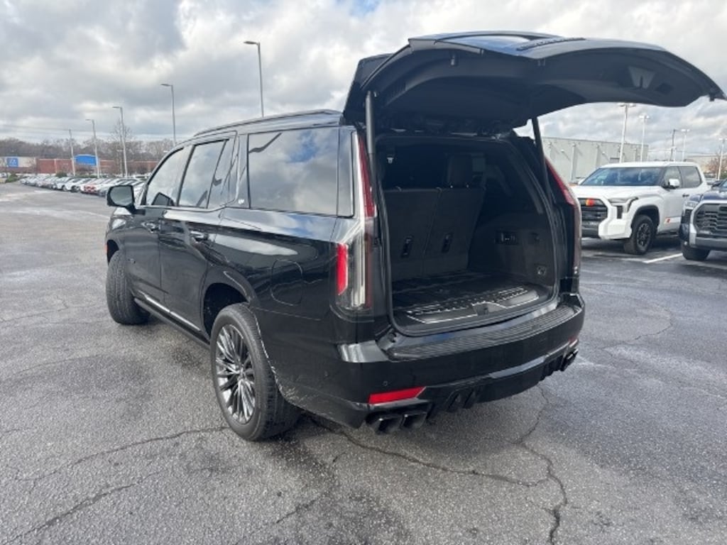 Used 2023 Cadillac Escalade V-Series SUV