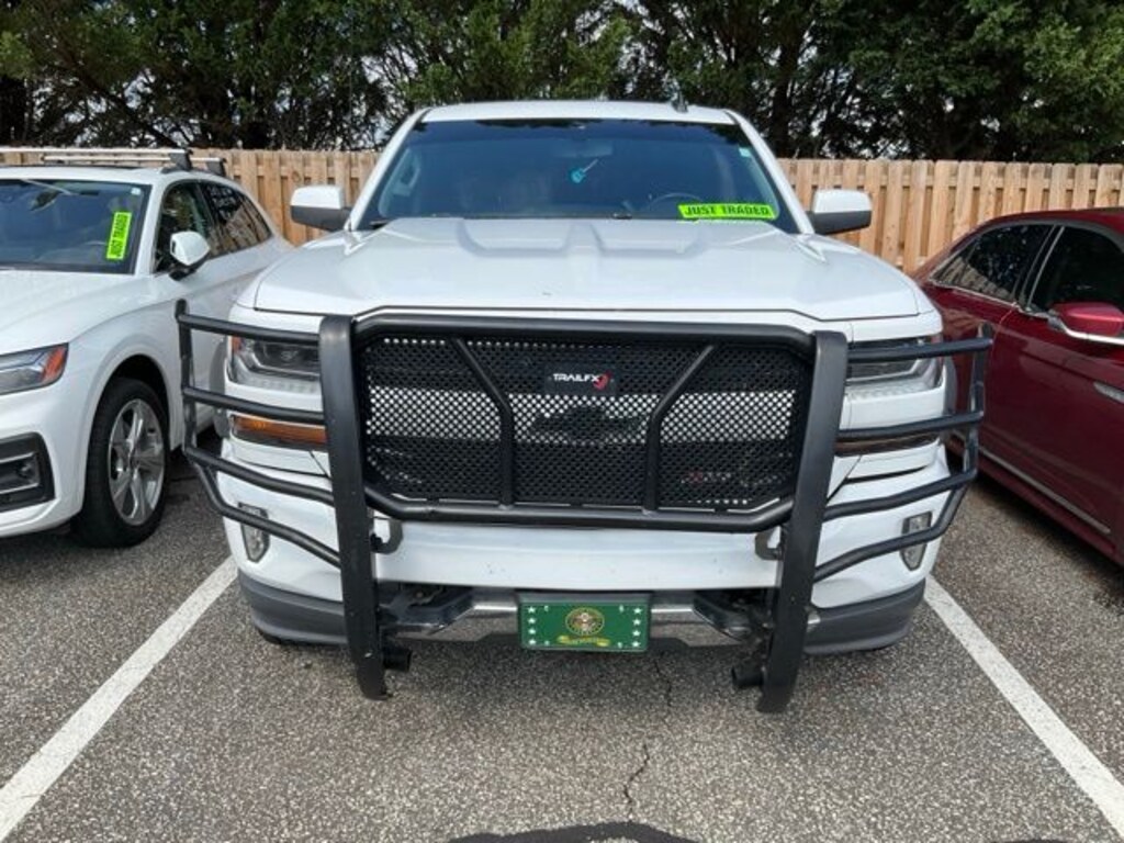 Used 2017 Chevrolet Silverado 1500 LT Truck