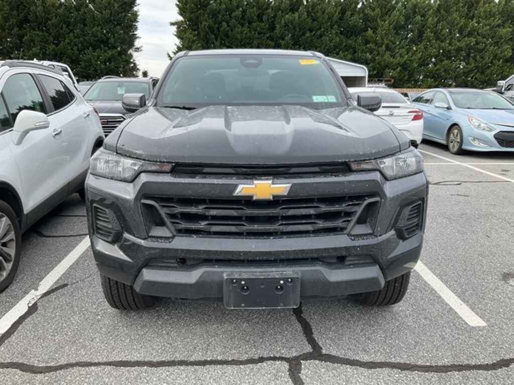 Used 2024 Chevrolet Colorado LT Truck