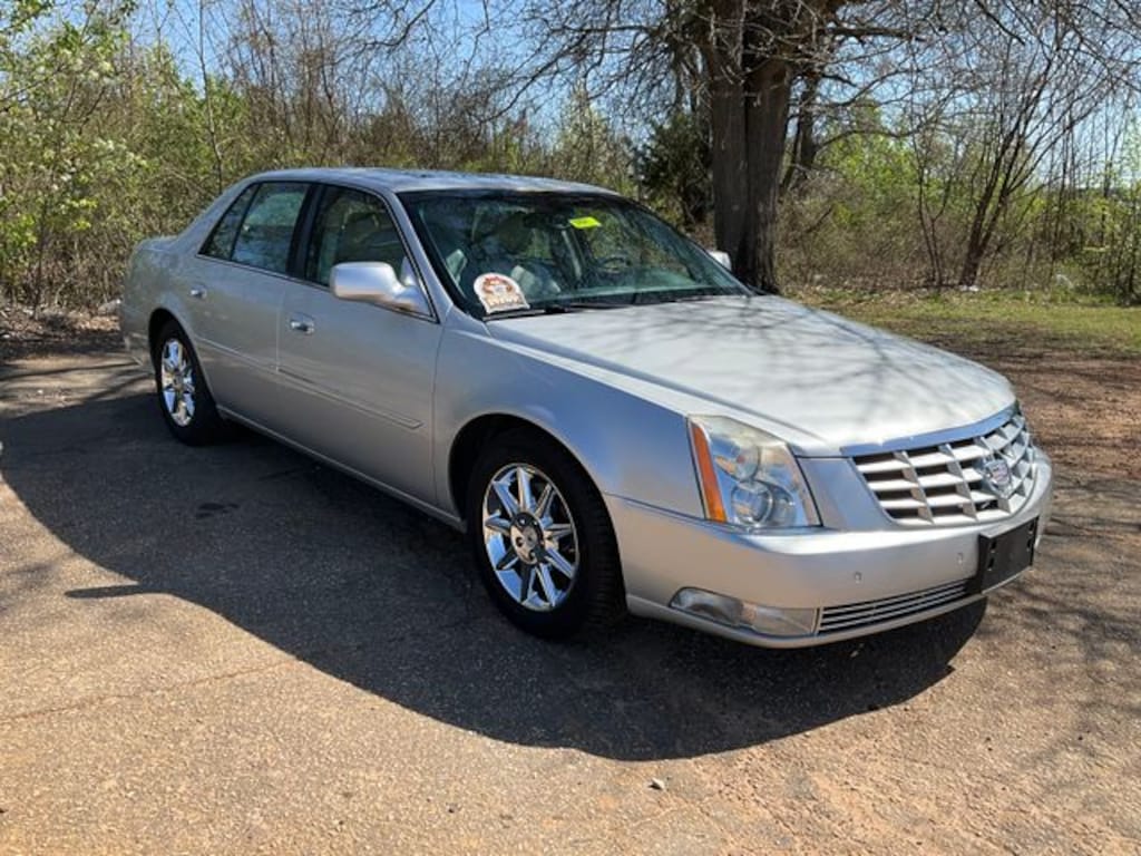 Used 2011 Cadillac DTS Luxury Sedan