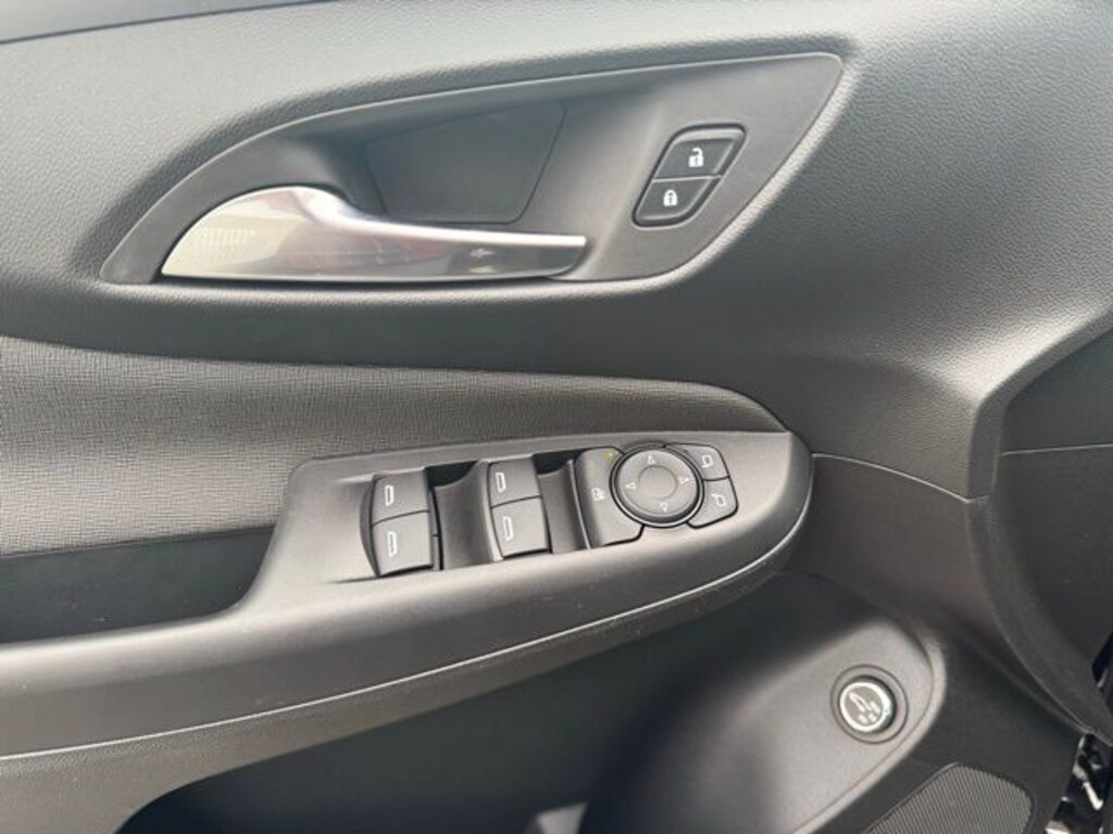 New 2026 Buick Envista Preferred SUV