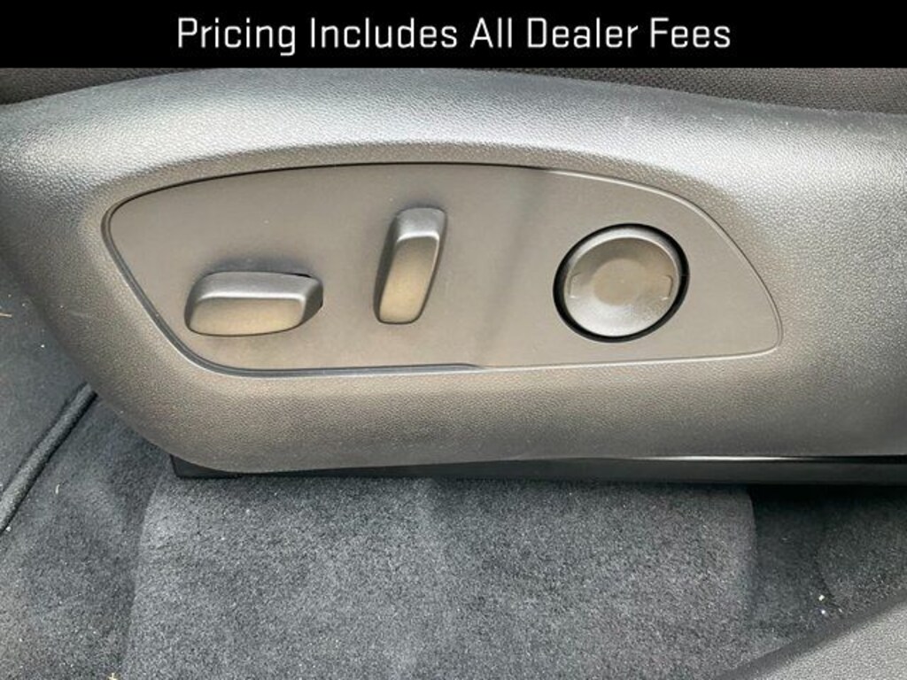 New 2025 GMC Acadia Elevation SUV