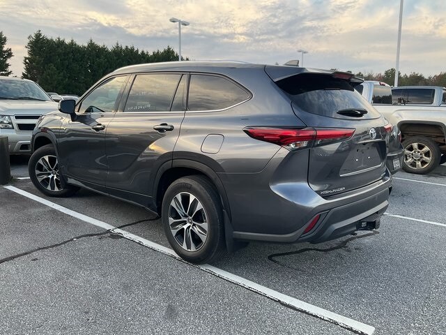 2020 Toyota Highlander XLE photo 4