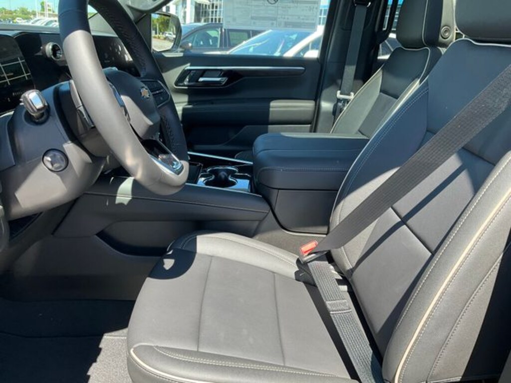 New 2026 Chevrolet Suburban Premier SUV