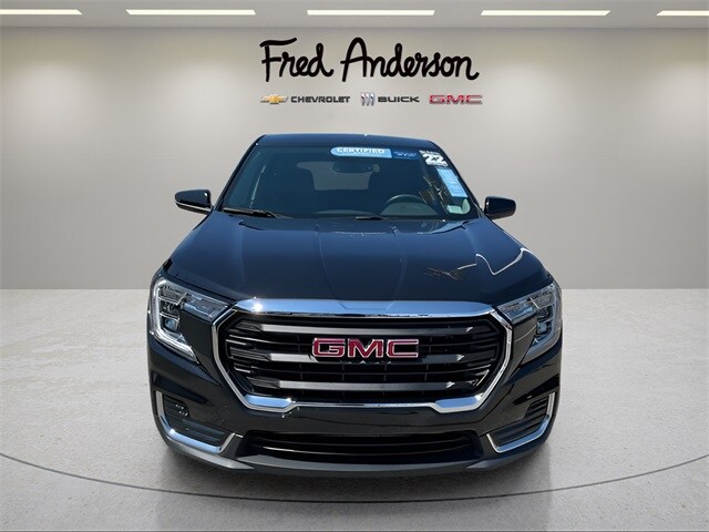 2022 Gmc Terrain SLE photo 2