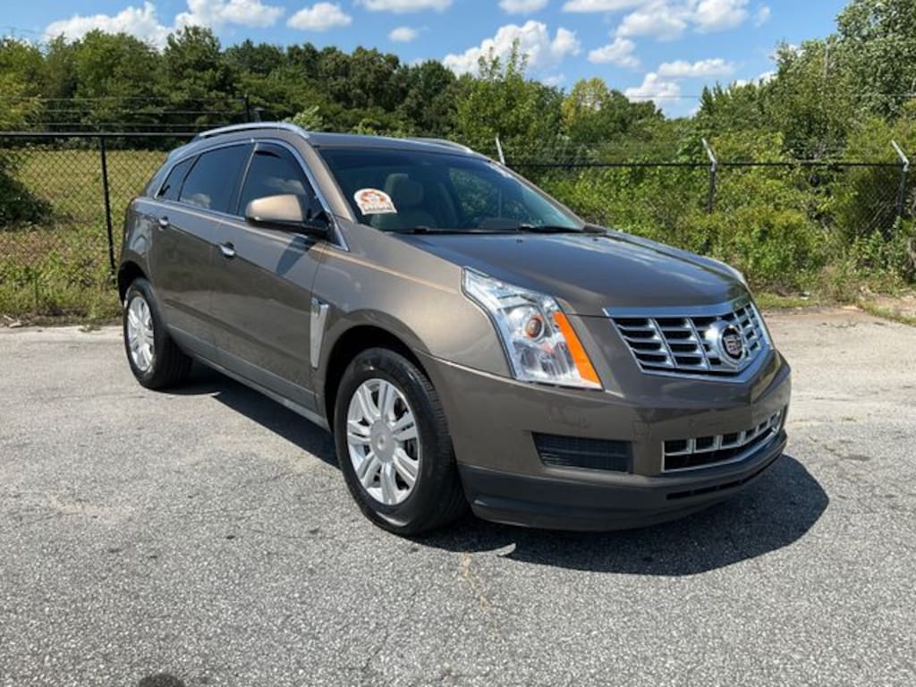 Used 2016 Cadillac SRX Luxury SUV