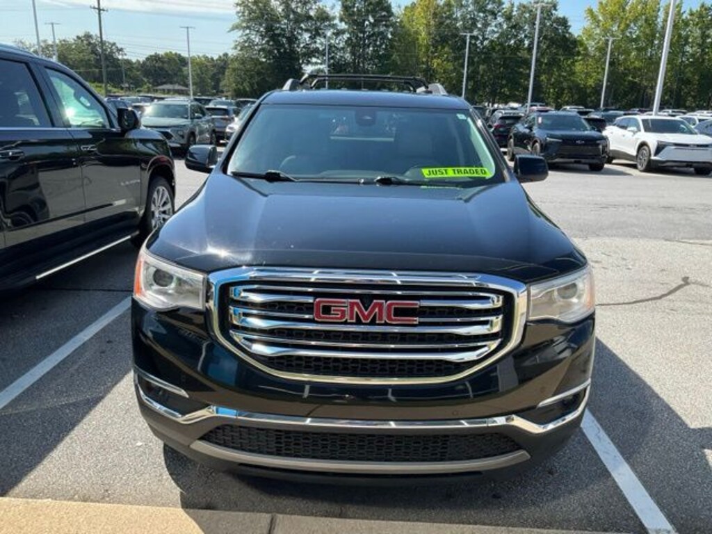 Used 2017 GMC Acadia SLT-2 SUV