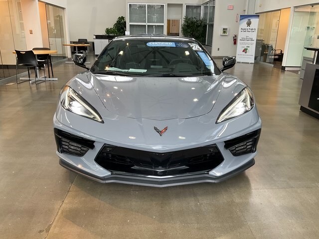 2024 Chevrolet Corvette Stingray 2LT photo 2
