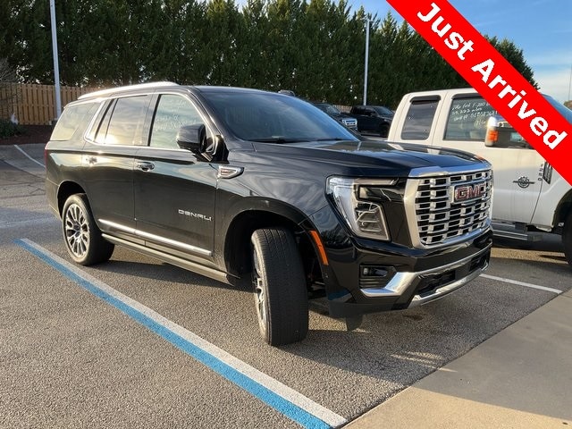 2025 GMC Yukon Denali's photo